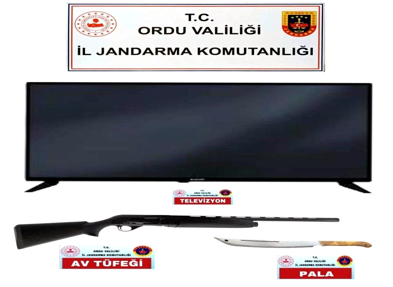 Ordu’da evden hırsızlık yapan 2 şüpheli yakalandı