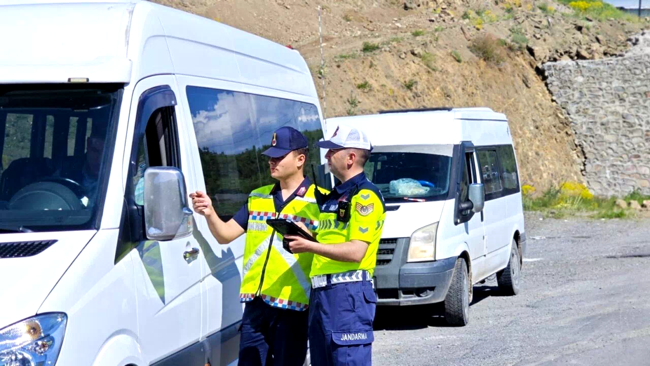 Ordu’da jandarma ekiplerinin çalışmaları: 45 şüpheli şahıs yakalandı, 16’sı tutuklandı