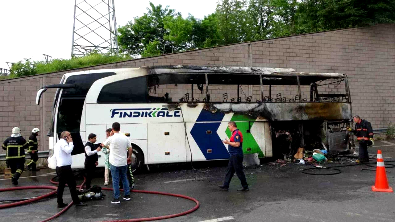 Ordu’da yolcu otobüsü alev alev yandı