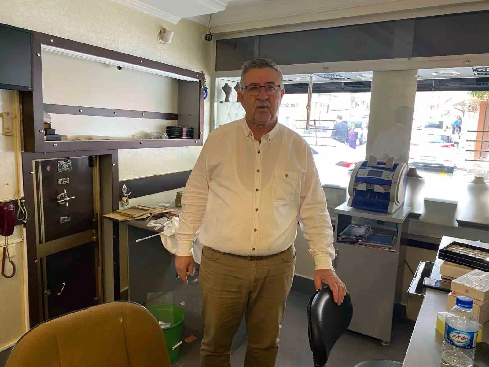 Osmaniye’de Hırsız, Çaldığı Otomobili Bırakıp Soygundan Geri Döndü