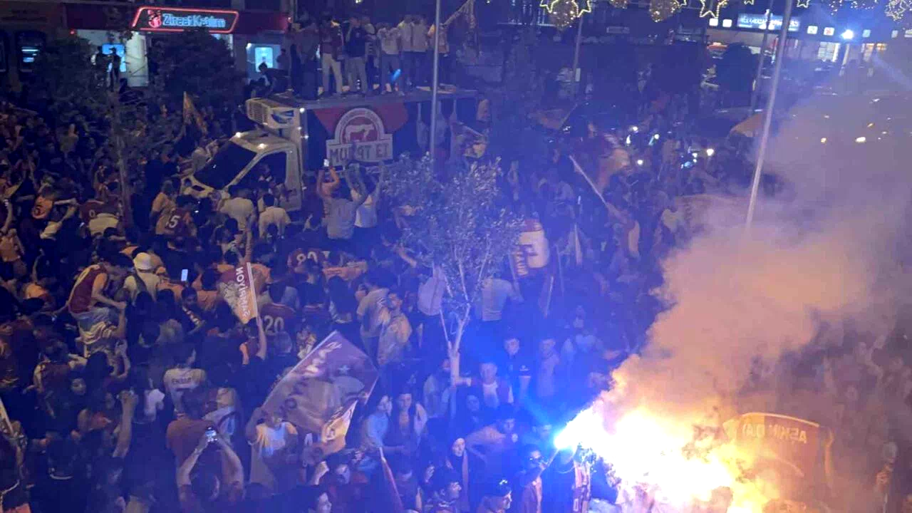 Osmaniye’de sarı-kırmızı coşku