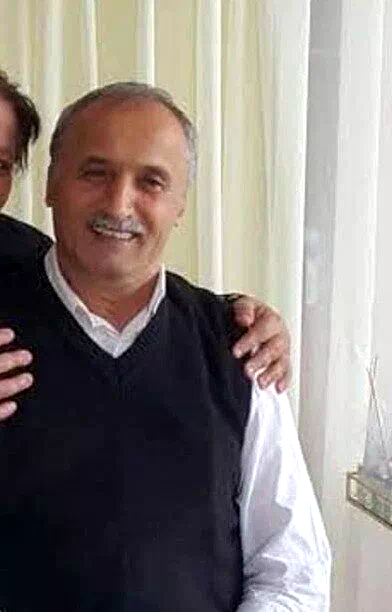 Otobüsten inerken fenalaşan bir kişi hayatını kaybetti