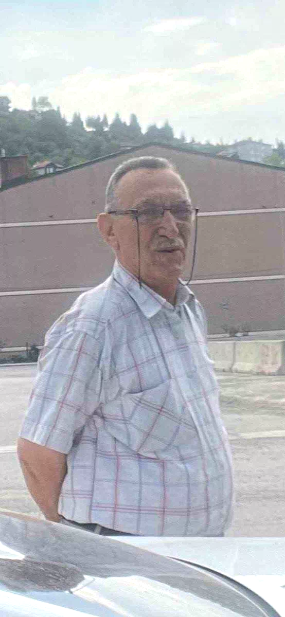 Otomobilin çarptığı yaşlı adam 1 aylık yaşam savaşına yenik düştü