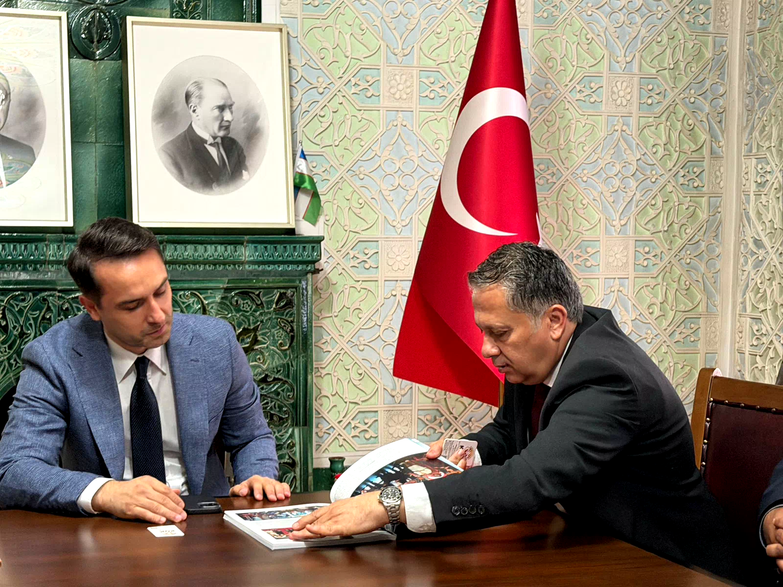 Özbekistan’da KGK heyetine yoğun ilgi