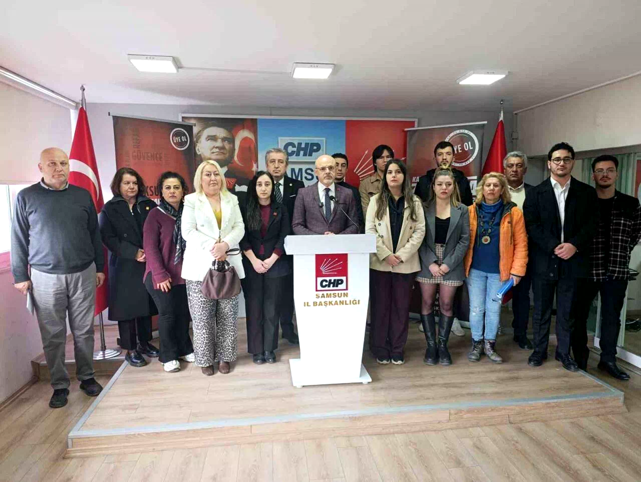 Özdağ: “TR83’te yüzde 26,2’lik yoksulluk riski”