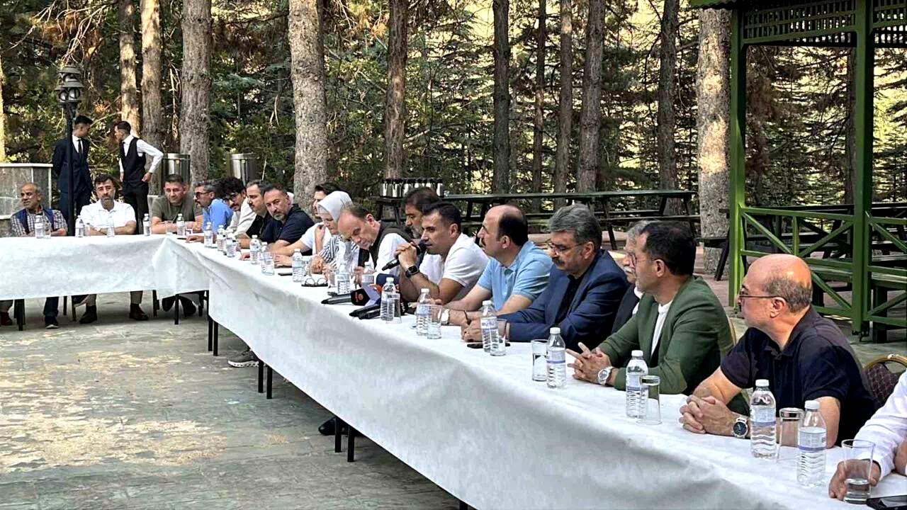 Özgökçen: “Yarından itibaren sahaya çıkıyoruz”