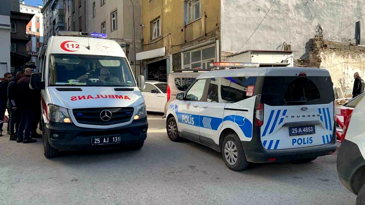 Parkta taşkınlık kavgası: 1 yaralı
