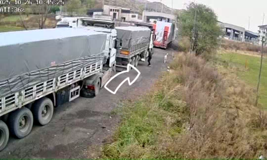 Posof’ta çevreye çöp atan sürücülere ceza