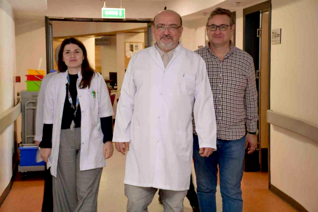 Prof. Dr. Ertuğrul Çakır: “Bel fıtığında erken teşhis ve doğru tedavi hayat kalitesini artırıyor”