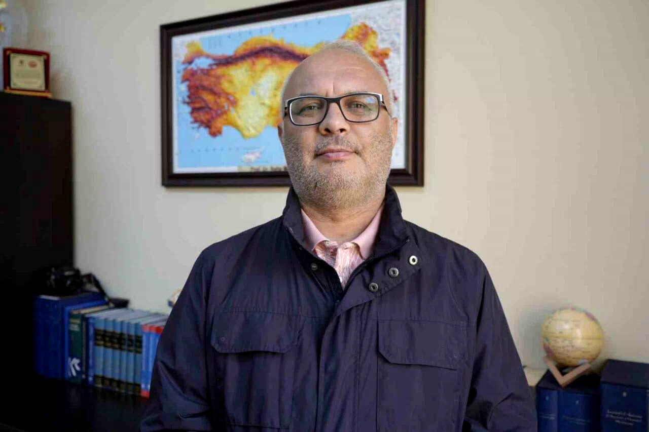 Prof. Dr. Nafiz Maden: “Mavi Vatan Yasası Türkiye’nin denizlerdeki haklarını güçlendirecek”