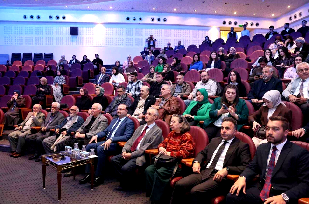 Prof. Dr. Orhan Okay belgeselinin ilk gösterimi Atatürk Üniversitesinde gerçekleşti