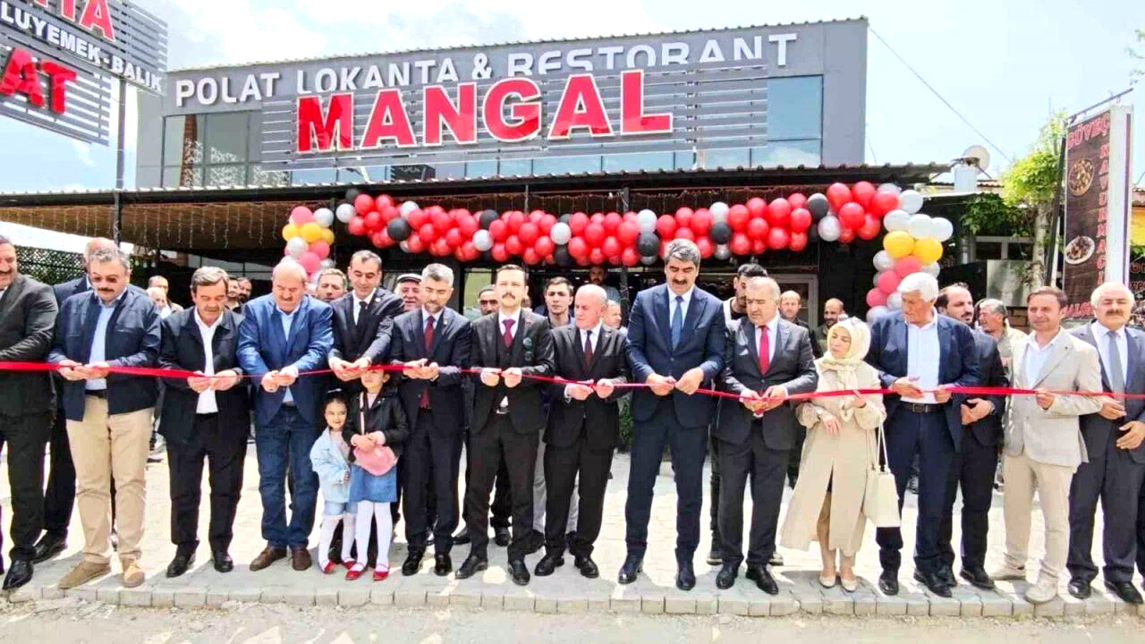 Protokol açılışta buluştu