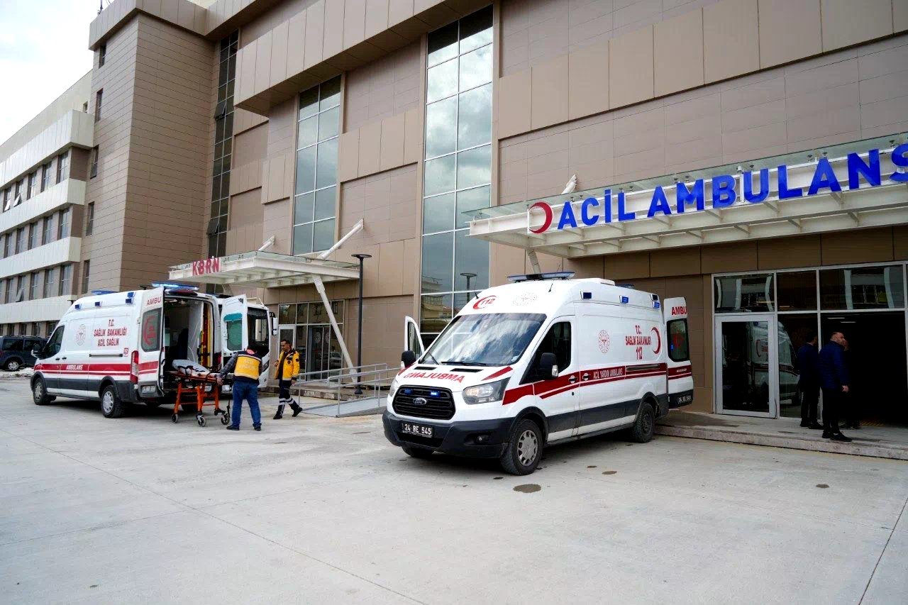 Refahiye’de trafik kazası: 1 ölü, 3 yaralı