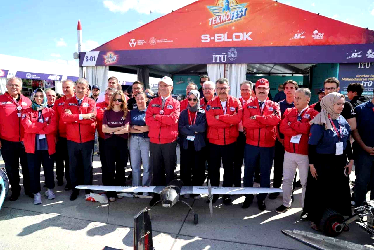 Rektör Hacımüftüoğlu, Teknofest 2025’e katıldı