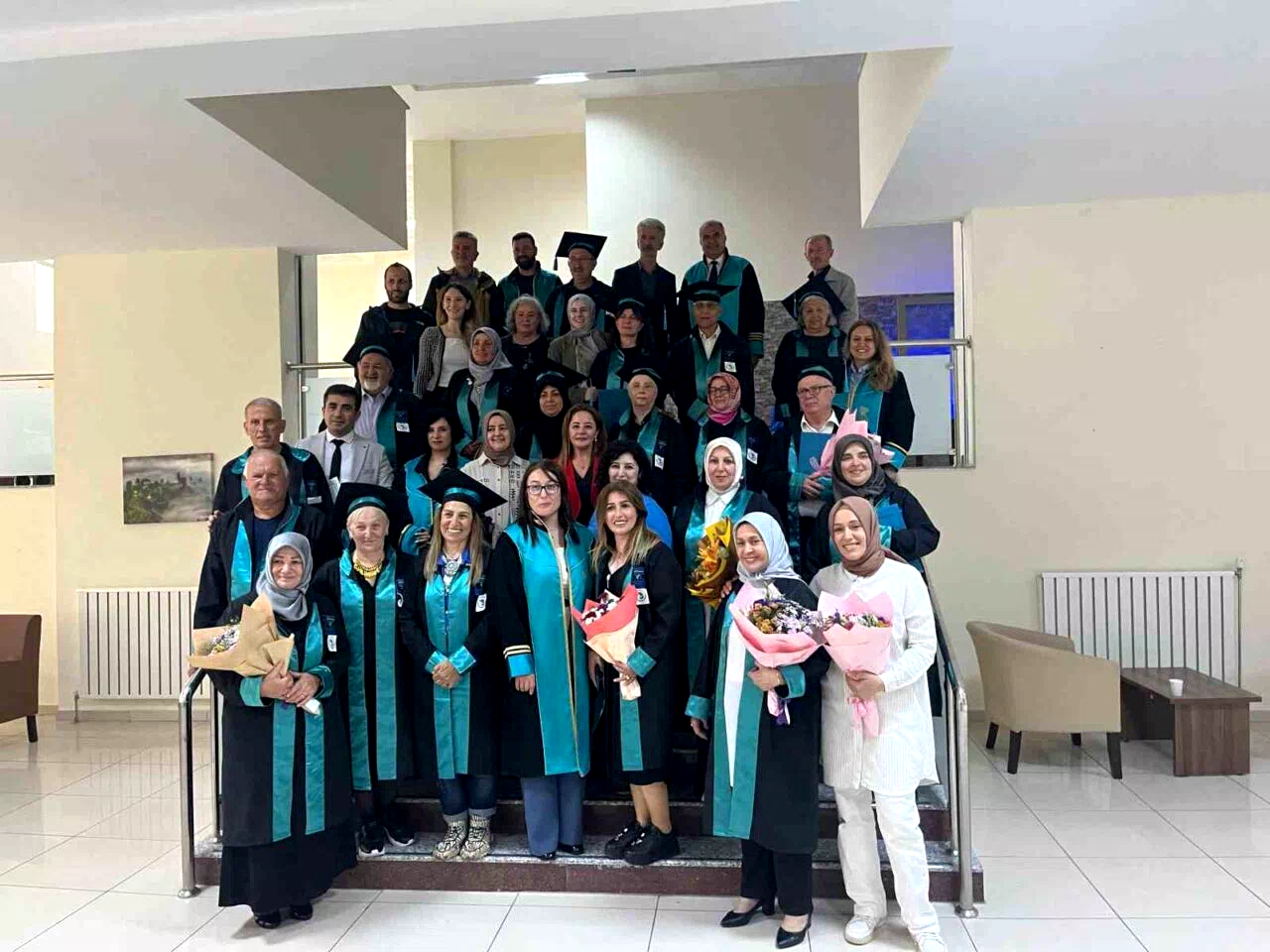 Rize’de 3. yaş üniversitesi ilk mezunlarını verdi
