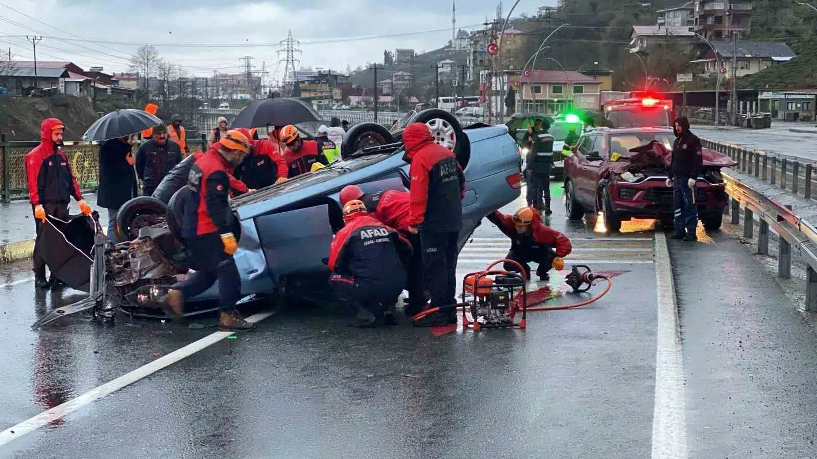 Rize’de Otomobil ile Cip Çarpıştı: 1 Kişi Öldü