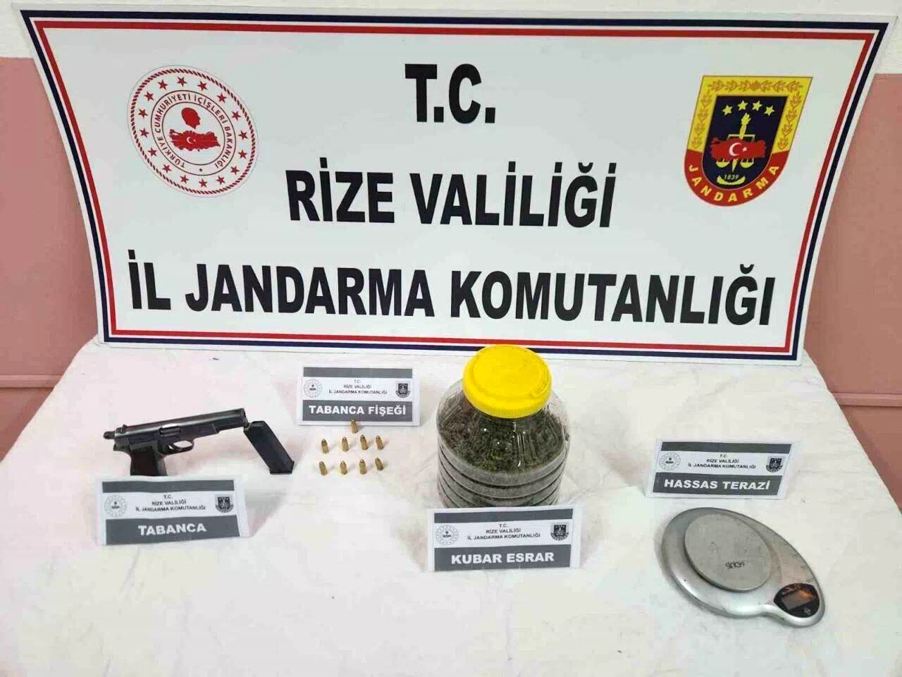 Rize’de uyuşturucu operasyonu