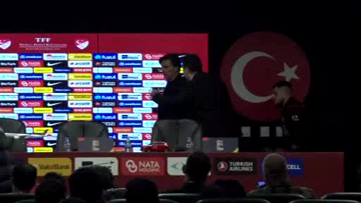 Salih Özcan: "Önemli olan yeni bir sayfa açmak. İlk adımını da inşallah yarın atarız"
