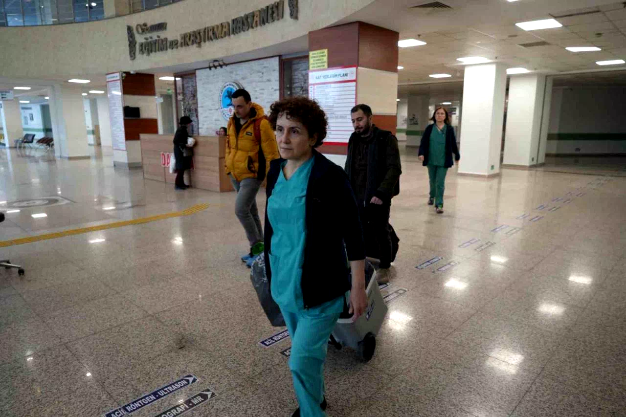 “Samsun’da Beyin Ölümü Gerçekleşen Kadının Organları, 3 Kişiye Hayat Verdi”
