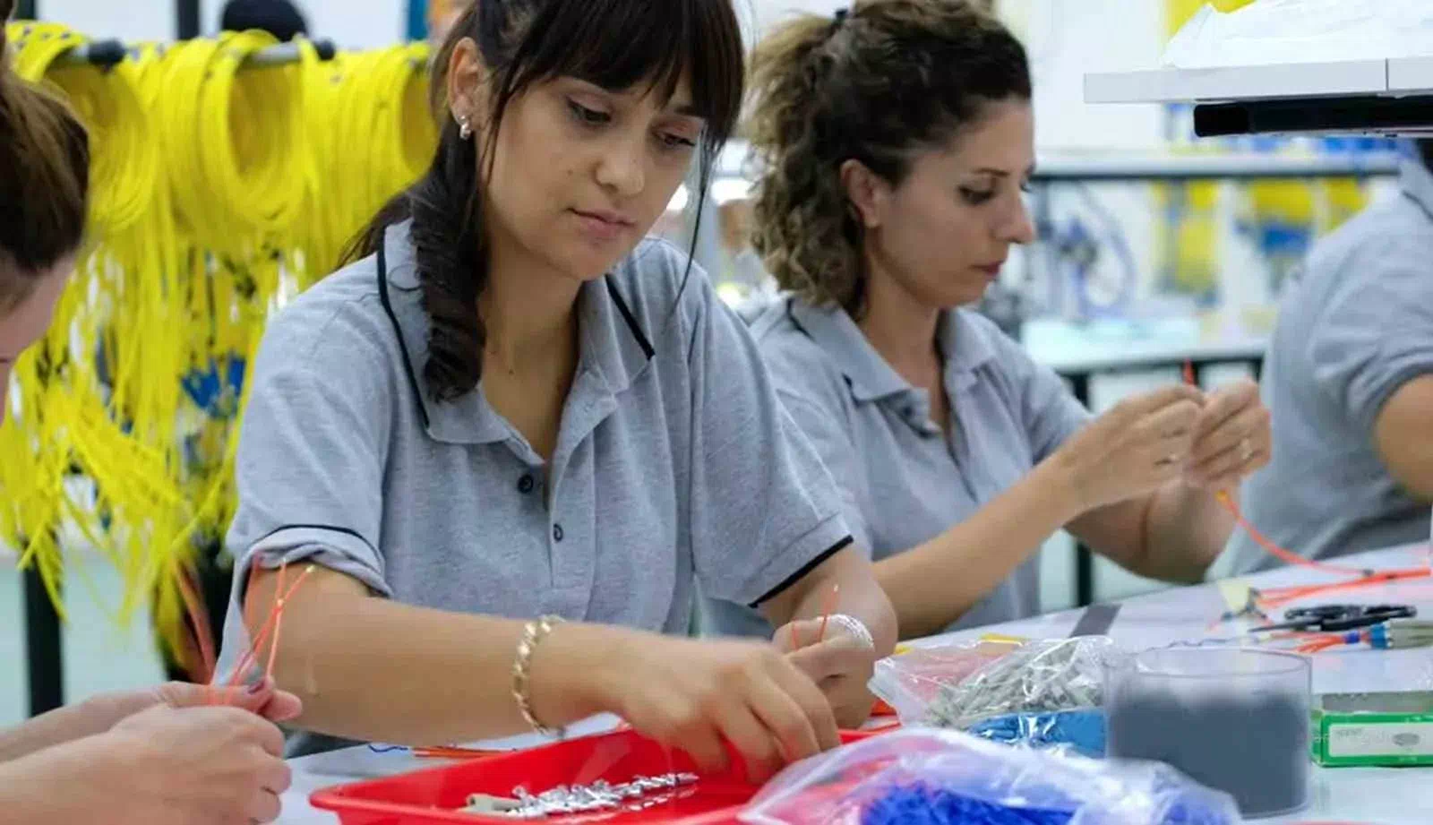 SANAYİ, İNŞAAT, TİCARET VE HİZMET SEKTÖRLERİNDE CİRO ENDEKSİNDE YÜZDE 35,4 ARTIŞ YAŞANDI.