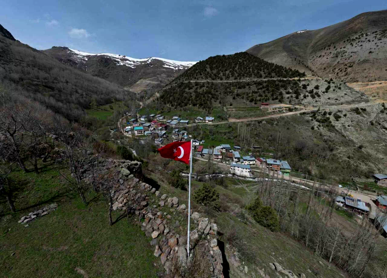 Sarı Gelin Şelalesi görenleri hayran bırakıyor