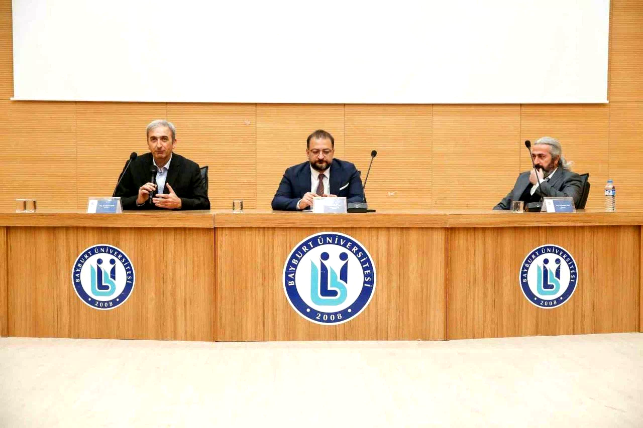 Sarıkamış Harekâtı’nın 111’inci yılı dolayısıyla Bayburt’ta panel düzenlendi