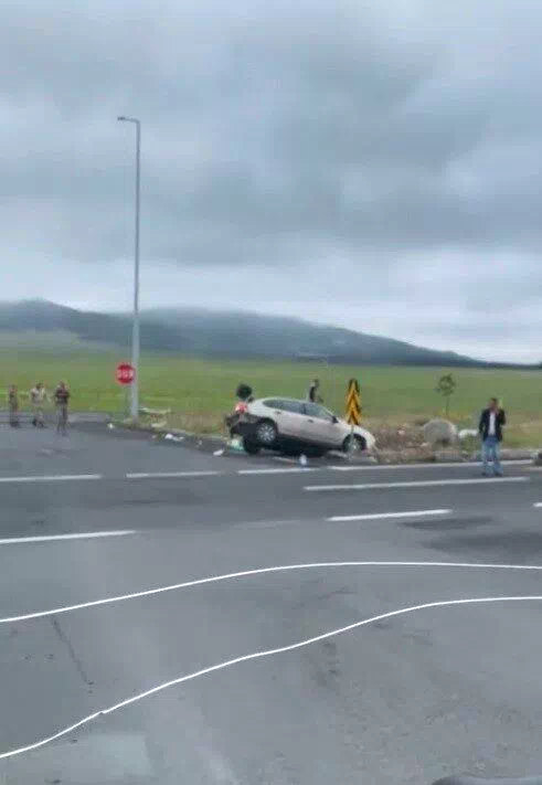 Sarıkamış’ta trafik kazası: 3 yaralı
