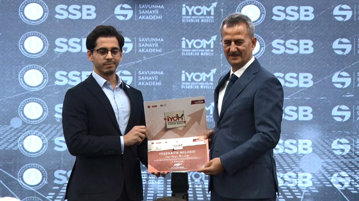Savunma Sanayii Başkanı Görgün: "İYOM, 36 savunma sanayii şirketimizden 90 insan yönetimi uzmanının katkısıyla gerçekleştirildi"
