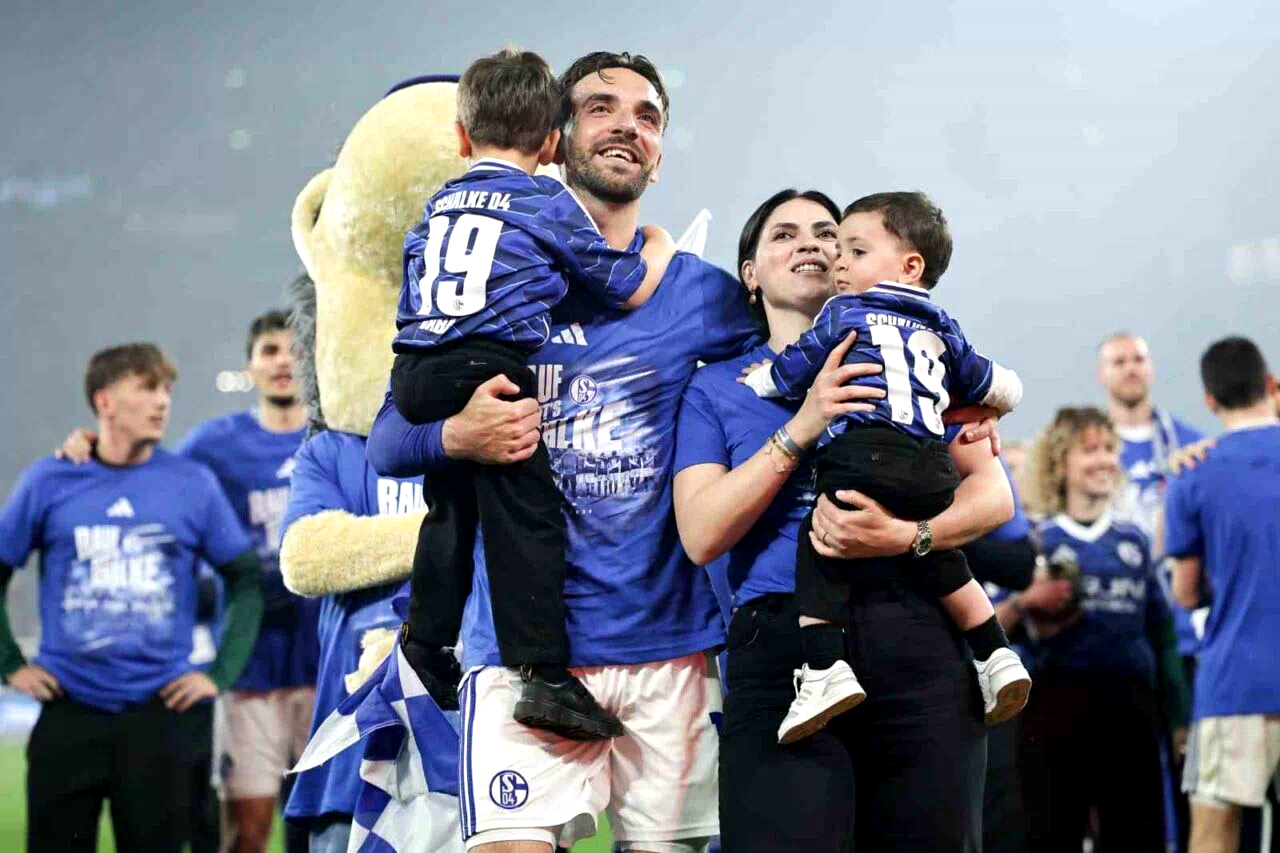 Schalke 04, 3 yıl sonra Bundesliga