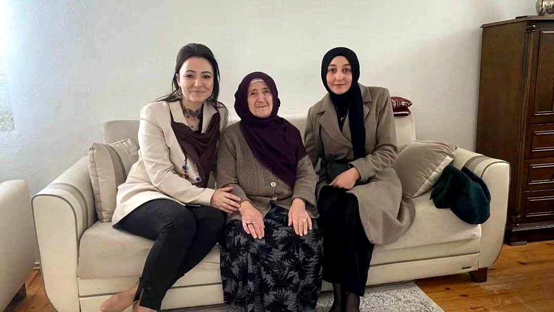 Şehit annesine ziyaret