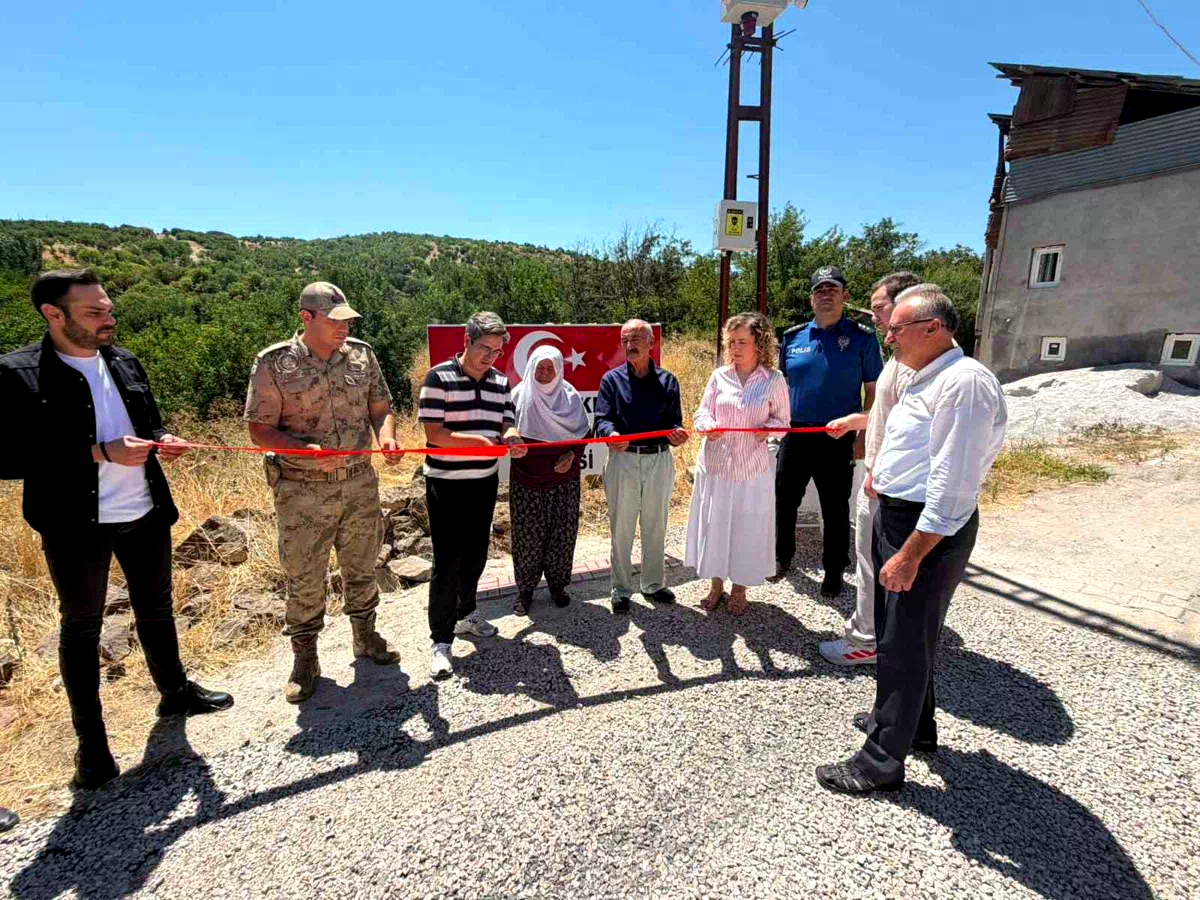 Şehit İdris Yılmaz’ın adı Yazmakaya’da caddeye verildi