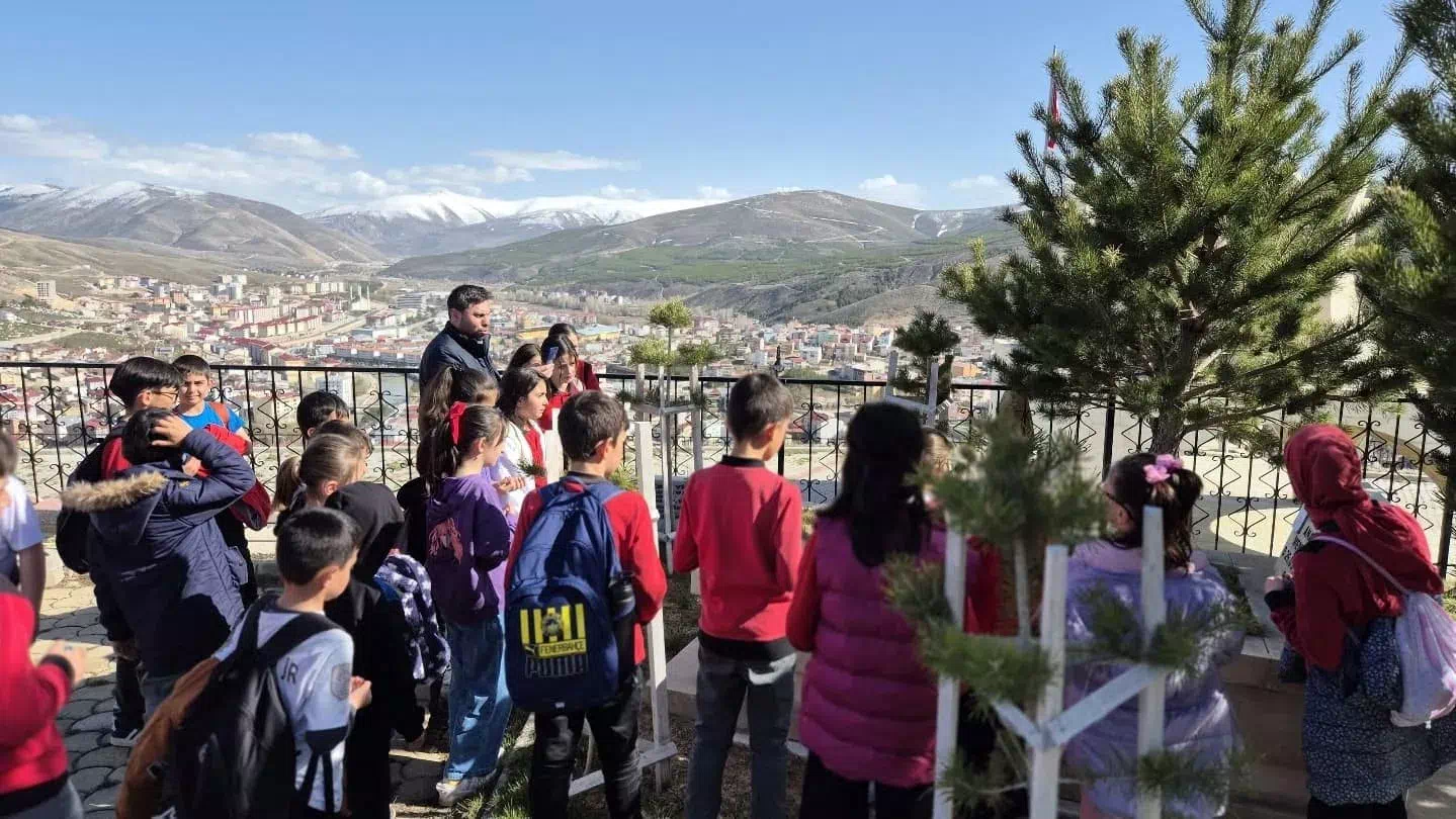 Şehitler Bayburt’ta dualarla anıldı