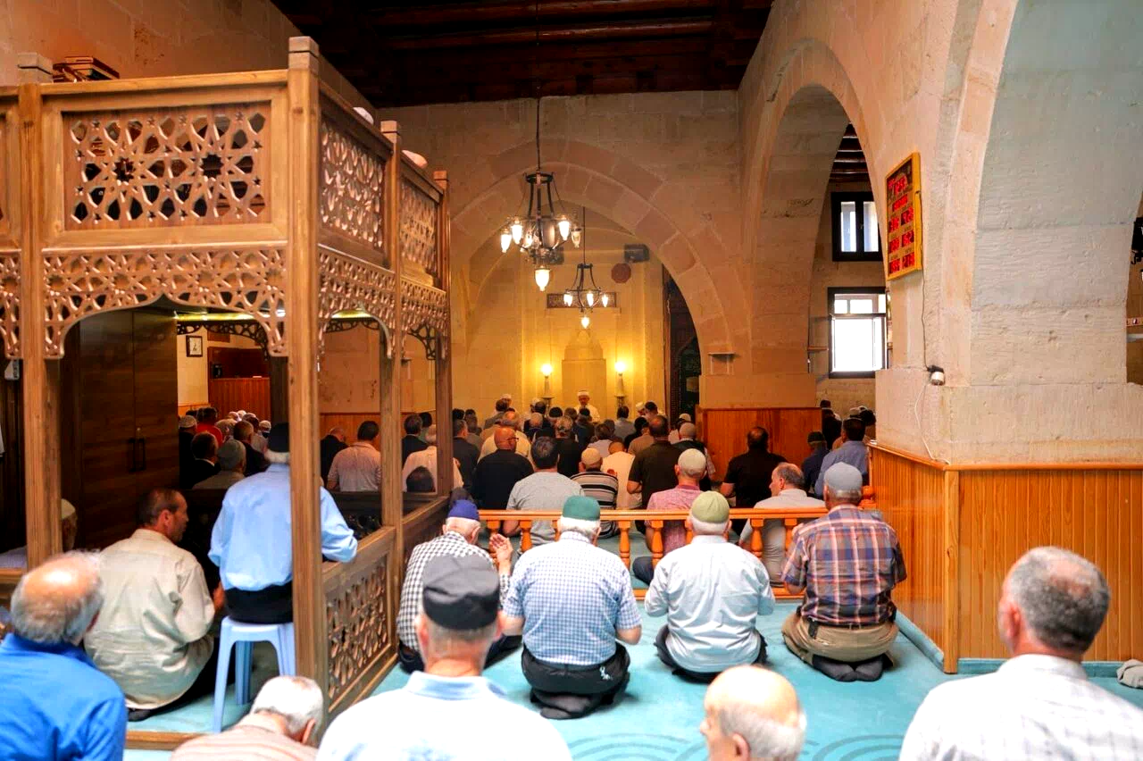 Şehitler için Bayburt ulu Cami’de Kur’an tilaveti ve hatim duası yapıldı