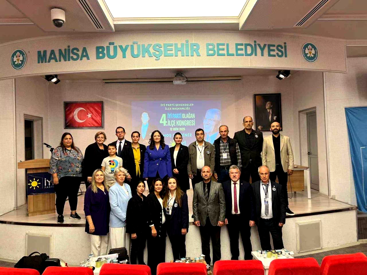 Şehzadeler İYİ Parti’de Aytaç güven tazeledi
