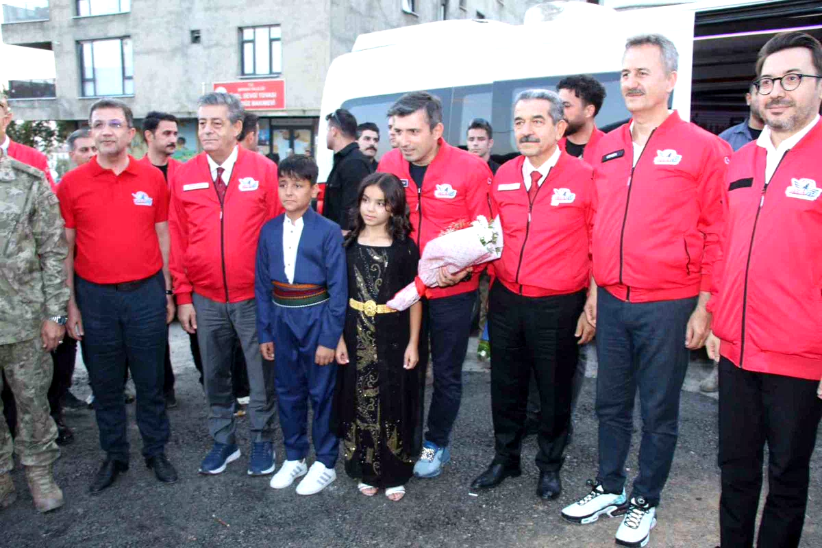 Selçuk Bayraktar: "Şırnak, Türkiye’nin tam bağımsız teknoloji mücadelesinde önemli ilkleri başardı"