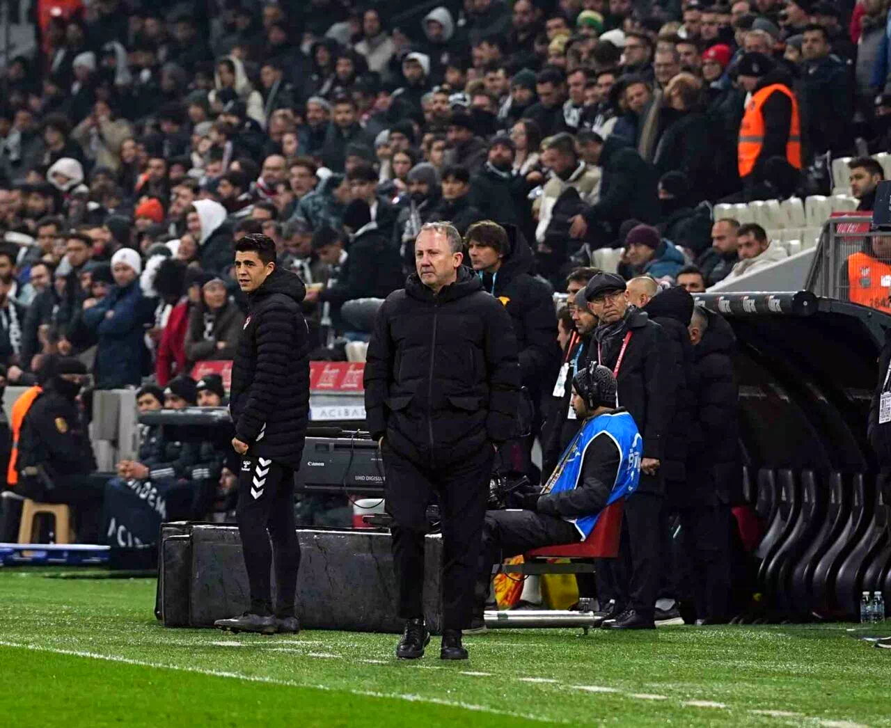 Sergen Yalçın, cezalı duruma düştü