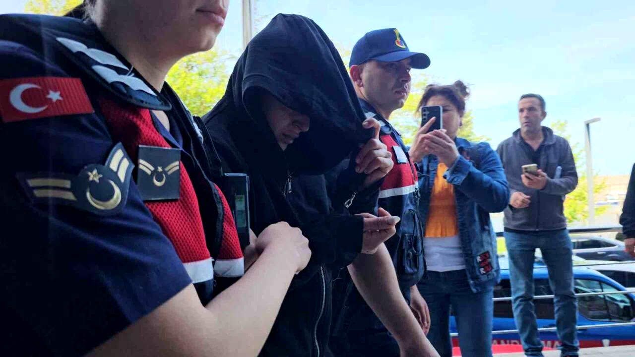 Sevgilisi için ’bıçaklandı’ ihbarında bulunan kadın, cinayeti itiraf etti