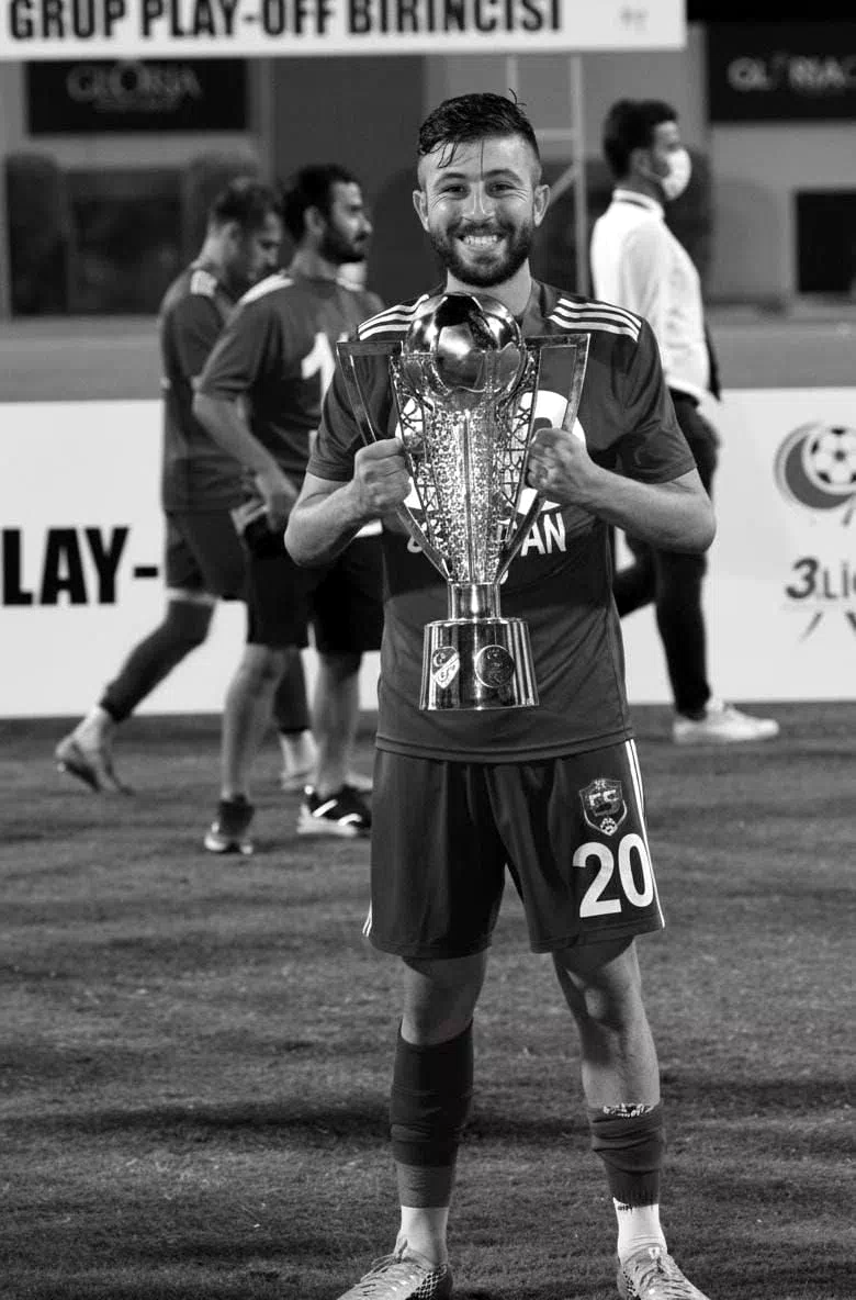 Silahlı saldırıya uğrayan Erzincansporlu eski futbolcu hayatını kaybetti