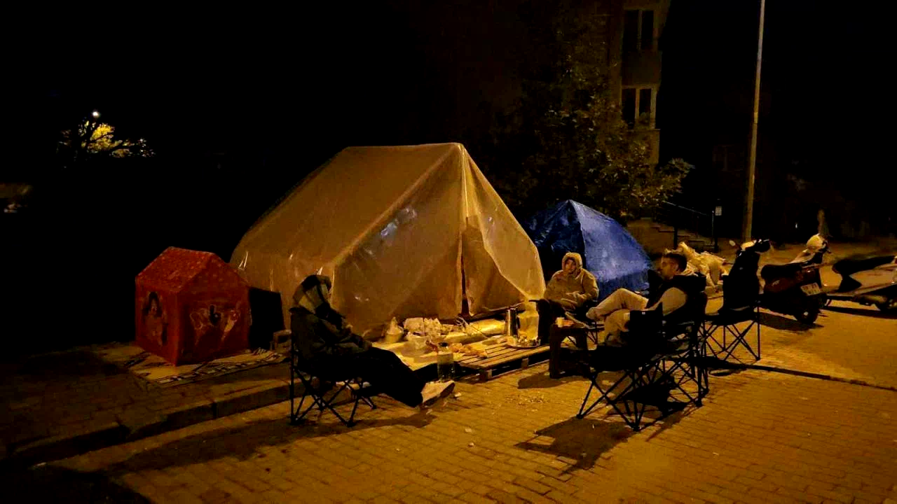 Sındırgı’da depremler vatandaşı tedirgin ediyor