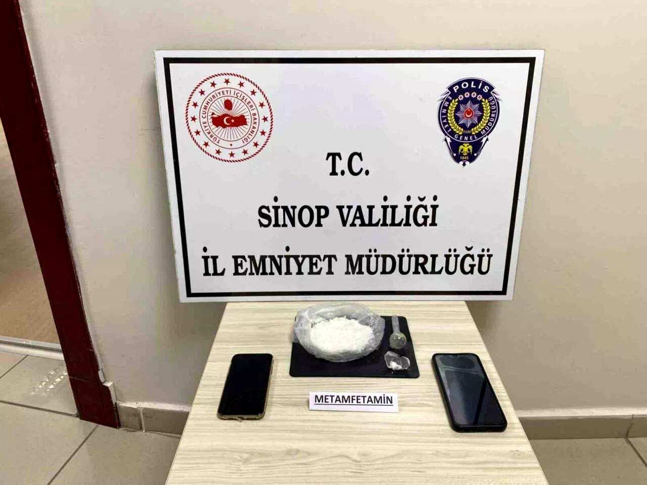 Sinop’ta 71.9 gr. metamfetamin maddesi ele geçirildi