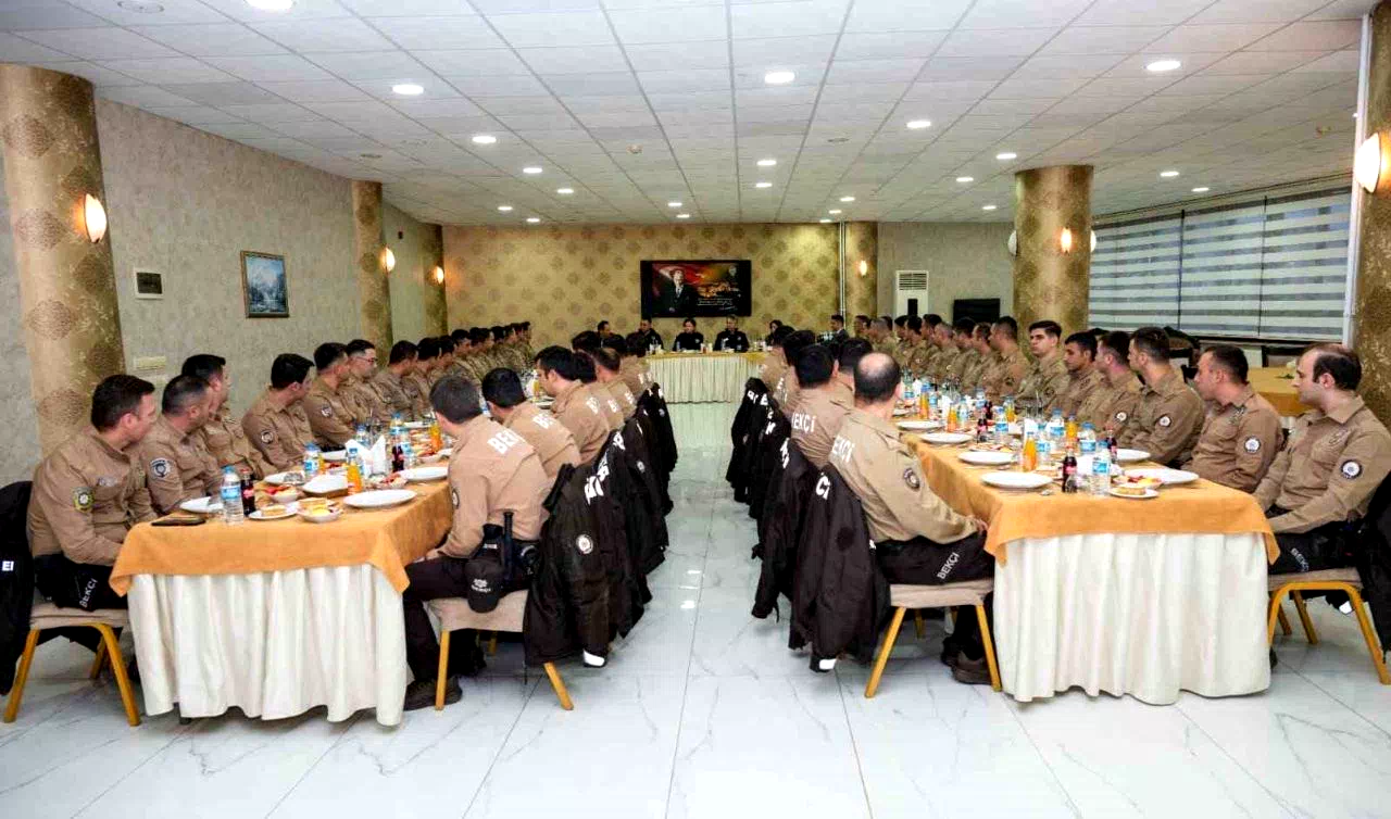 Sinop’ta bekçilerle kent güvenliği değerlendirildi