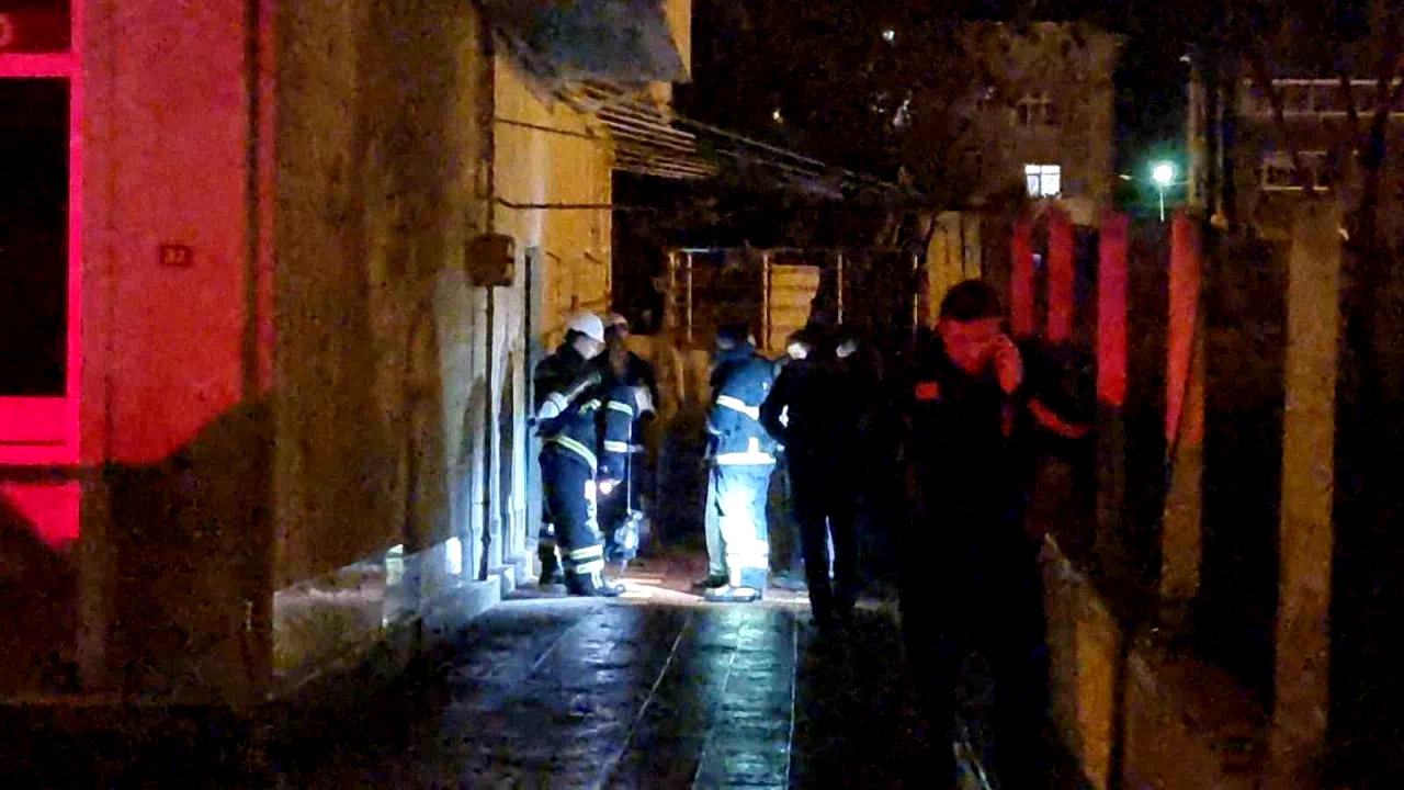 Sinop’ta kömürlük yangını korkuttu