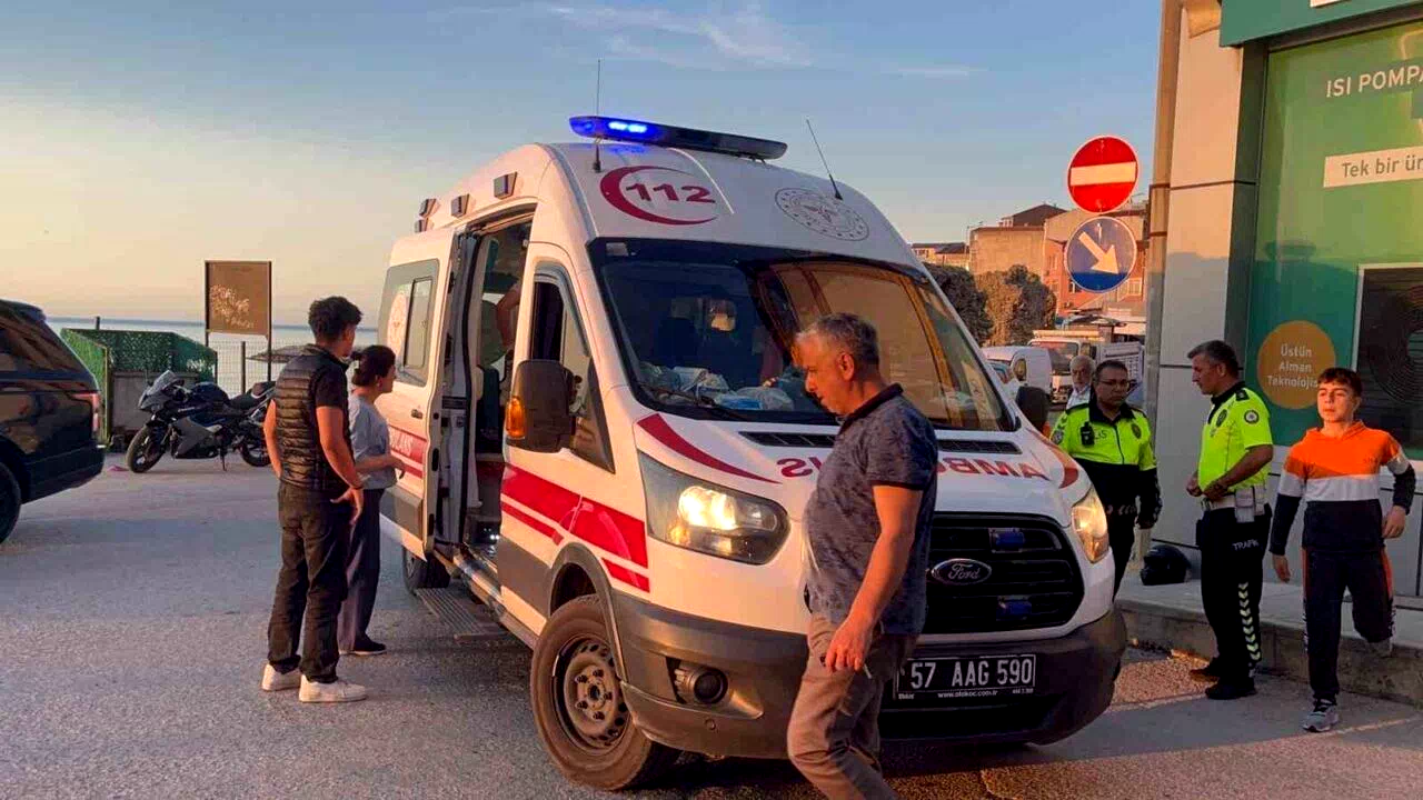 Sinop’ta kontrolden çıkan motosiklet devrildi: 1 yaralı