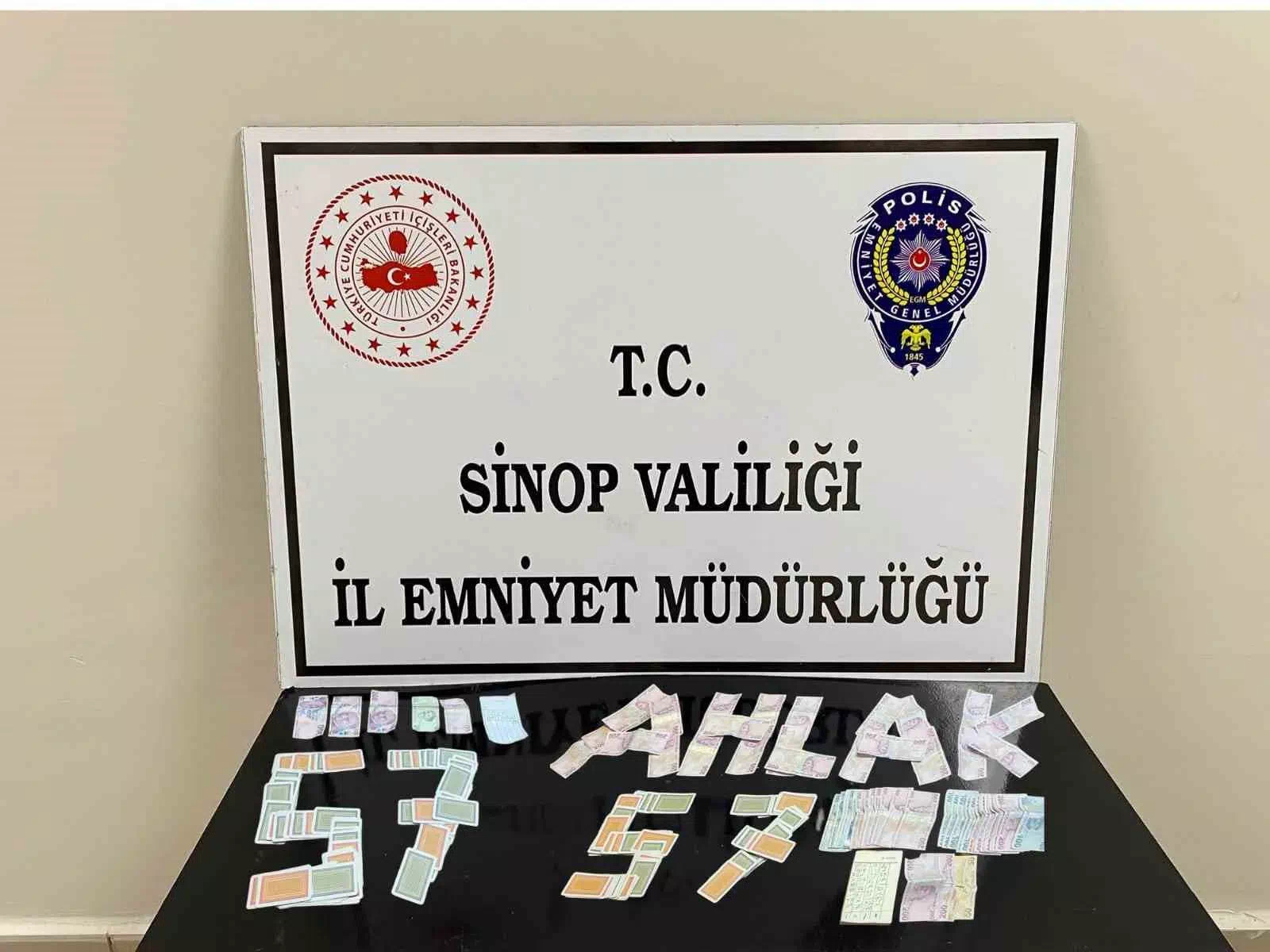 Sinop’ta kumar operasyonuna 8 kişiye ceza, Gerze’de aranan şahıs yakalandı.