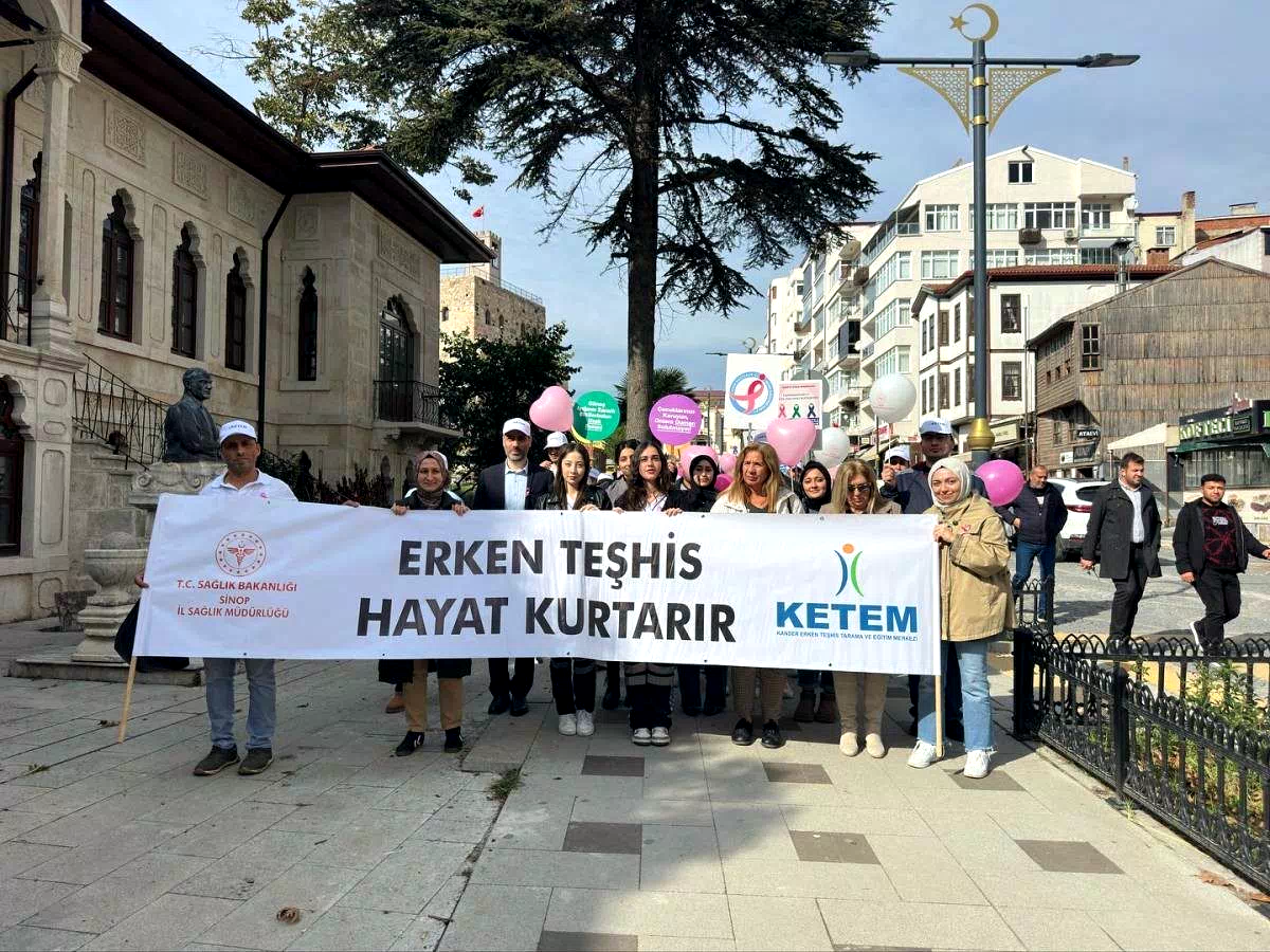 Sinop’ta meme kanseri farkındalık yürüyüşü yapıldı