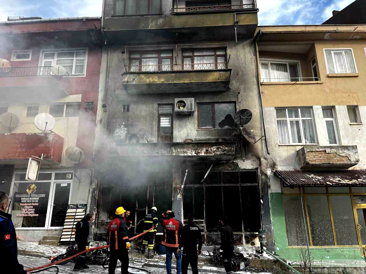 Sinop’ta motosiklet tamirhanesinde yangın: 1 yaralı