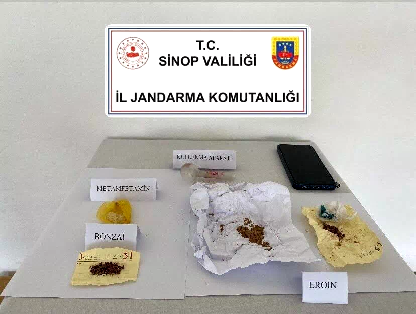Sinop’ta yolcu otobüsünde uyuşturucu ele geçirildi