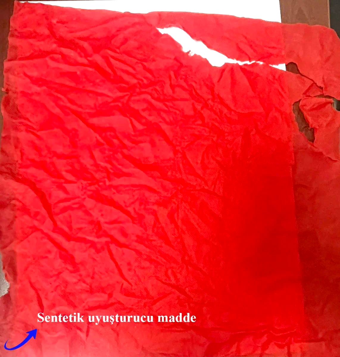 Sivas’ta 5 bin kullanımlık kâğıda emdirilmiş uyuşturucu ele geçirildi