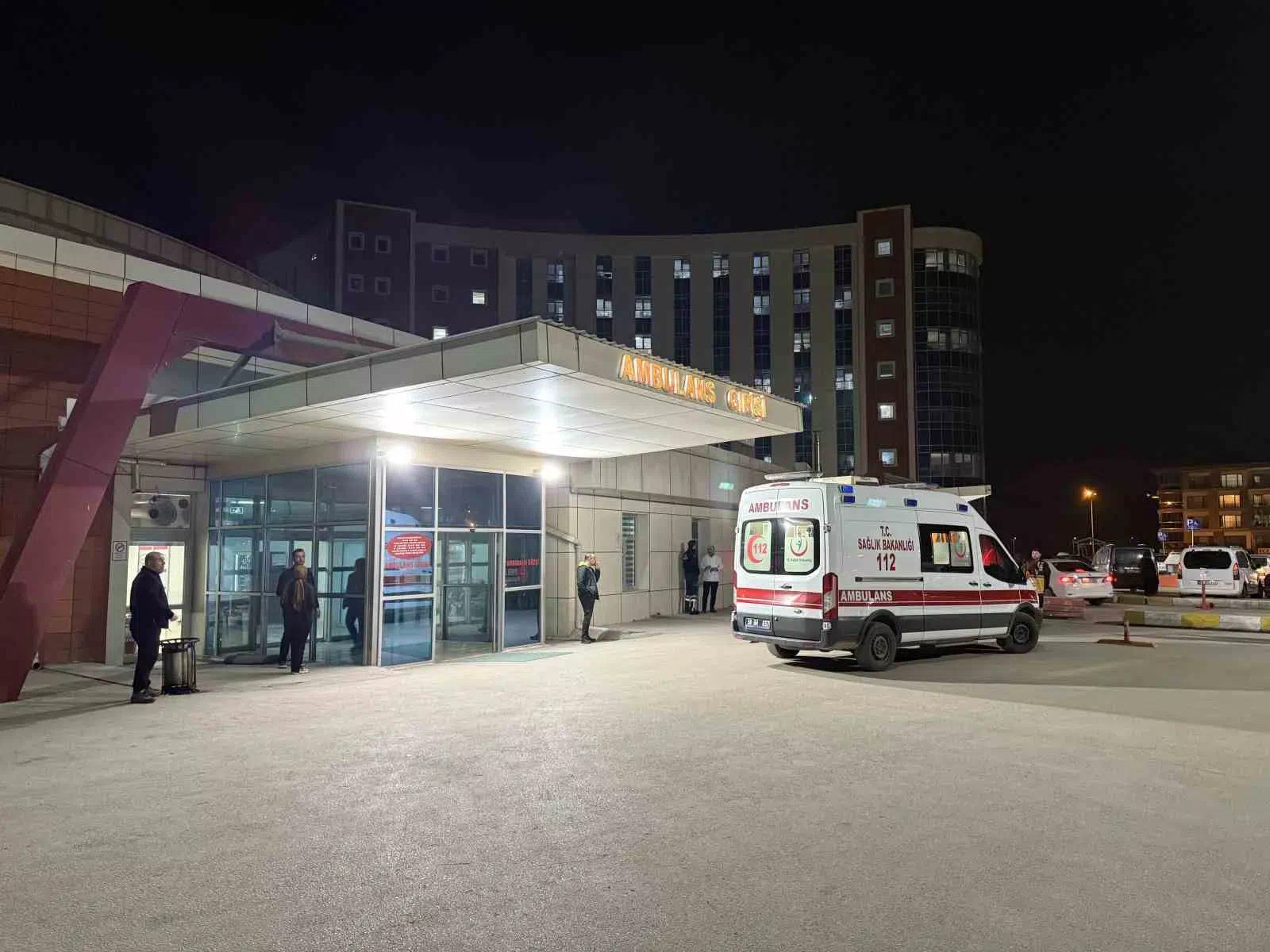 Sivas’ta Ramazan topu patlama sonucu görevli ağır yaralandı.