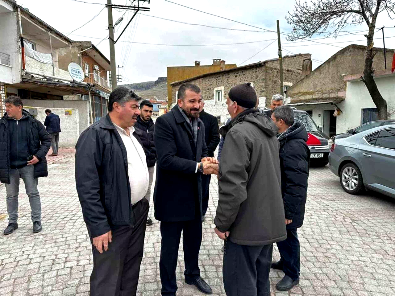 Siyasi parti başkanlarından Adem Şengül’e ‘protokol’ tepkisi